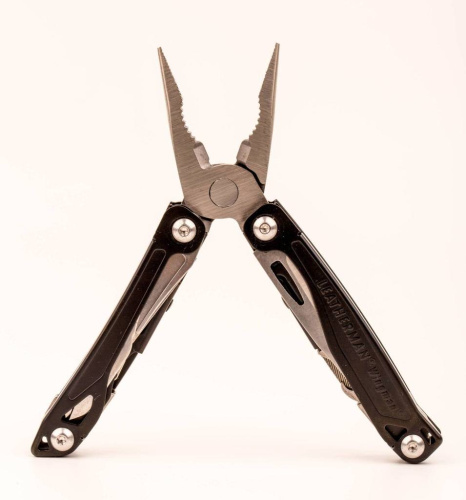 727 Leatherman Wingman 727 Leatherman Wingman